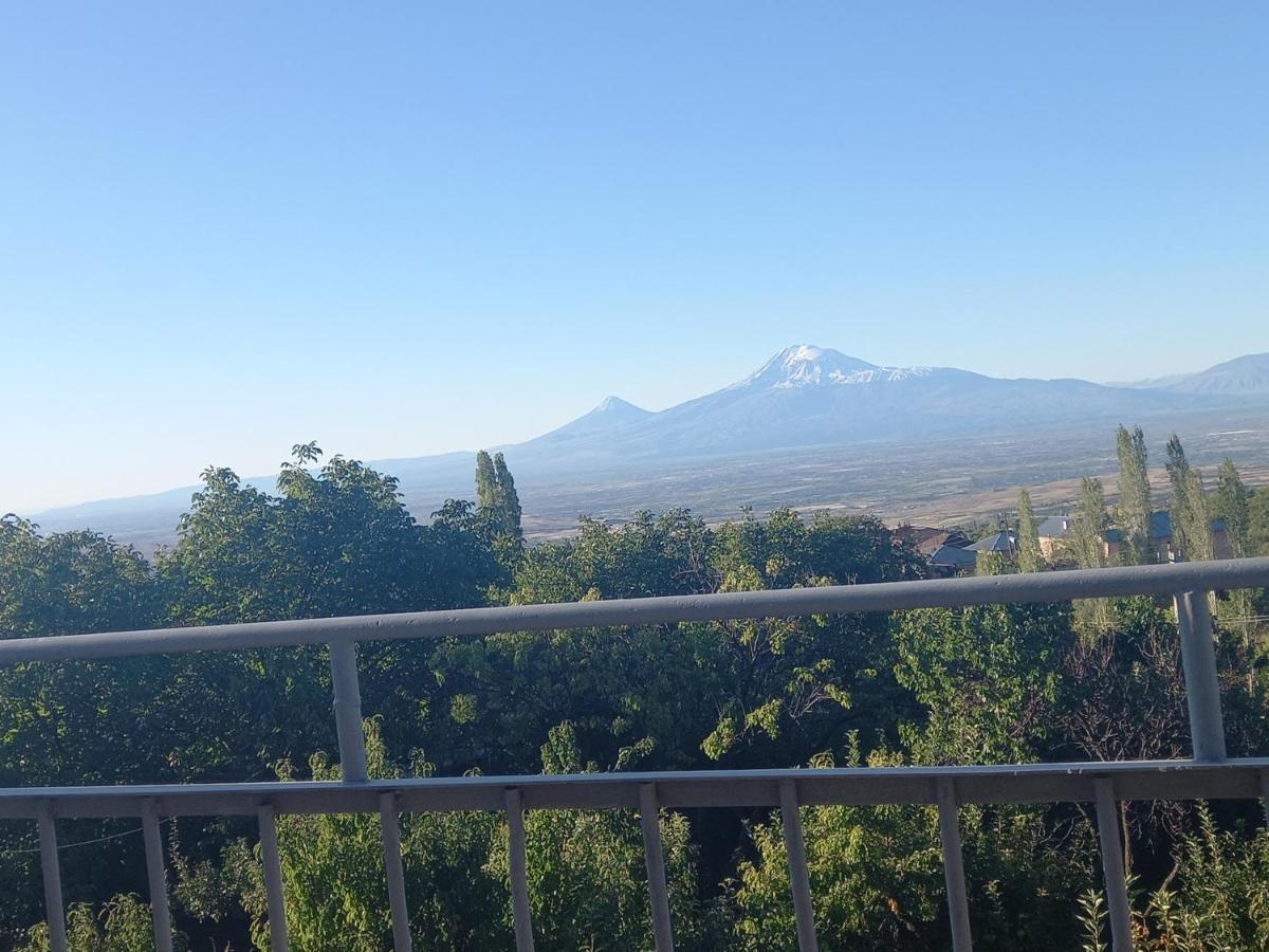Byurakan Guesthouse & Cottage Dış mekan fotoğraf