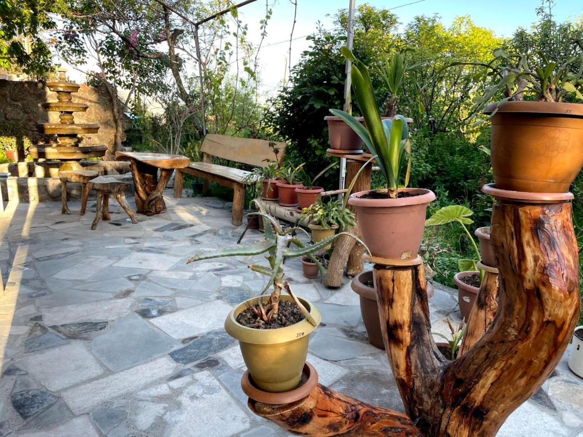 Byurakan Guesthouse & Cottage Dış mekan fotoğraf