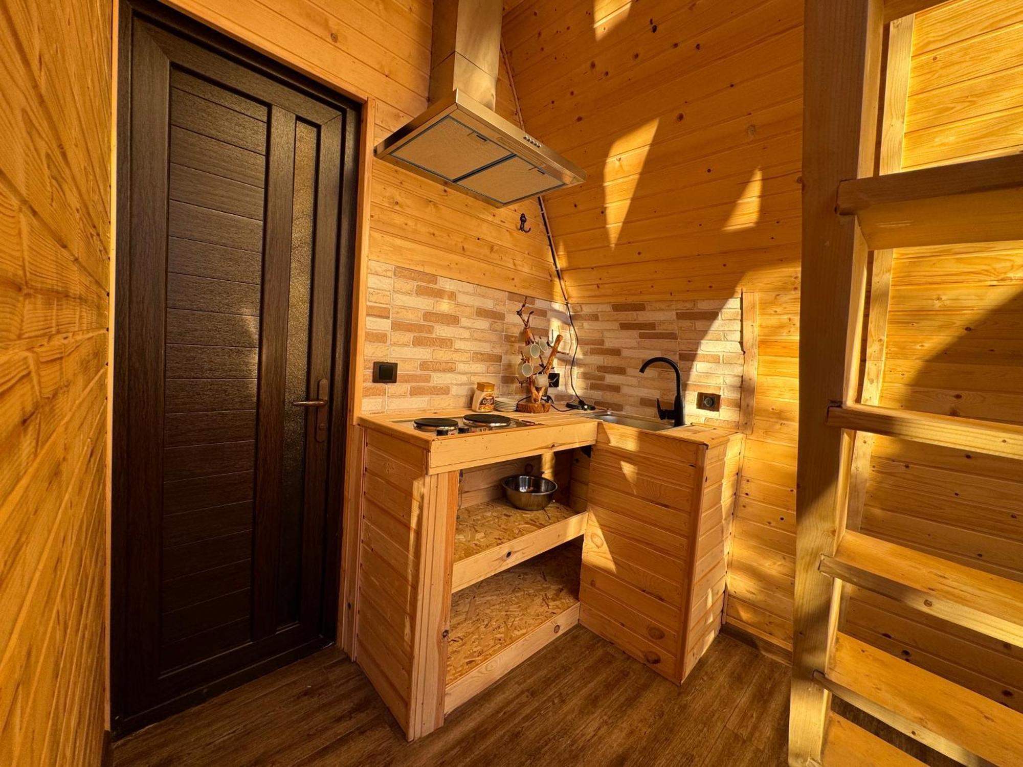 Byurakan Guesthouse & Cottage Dış mekan fotoğraf