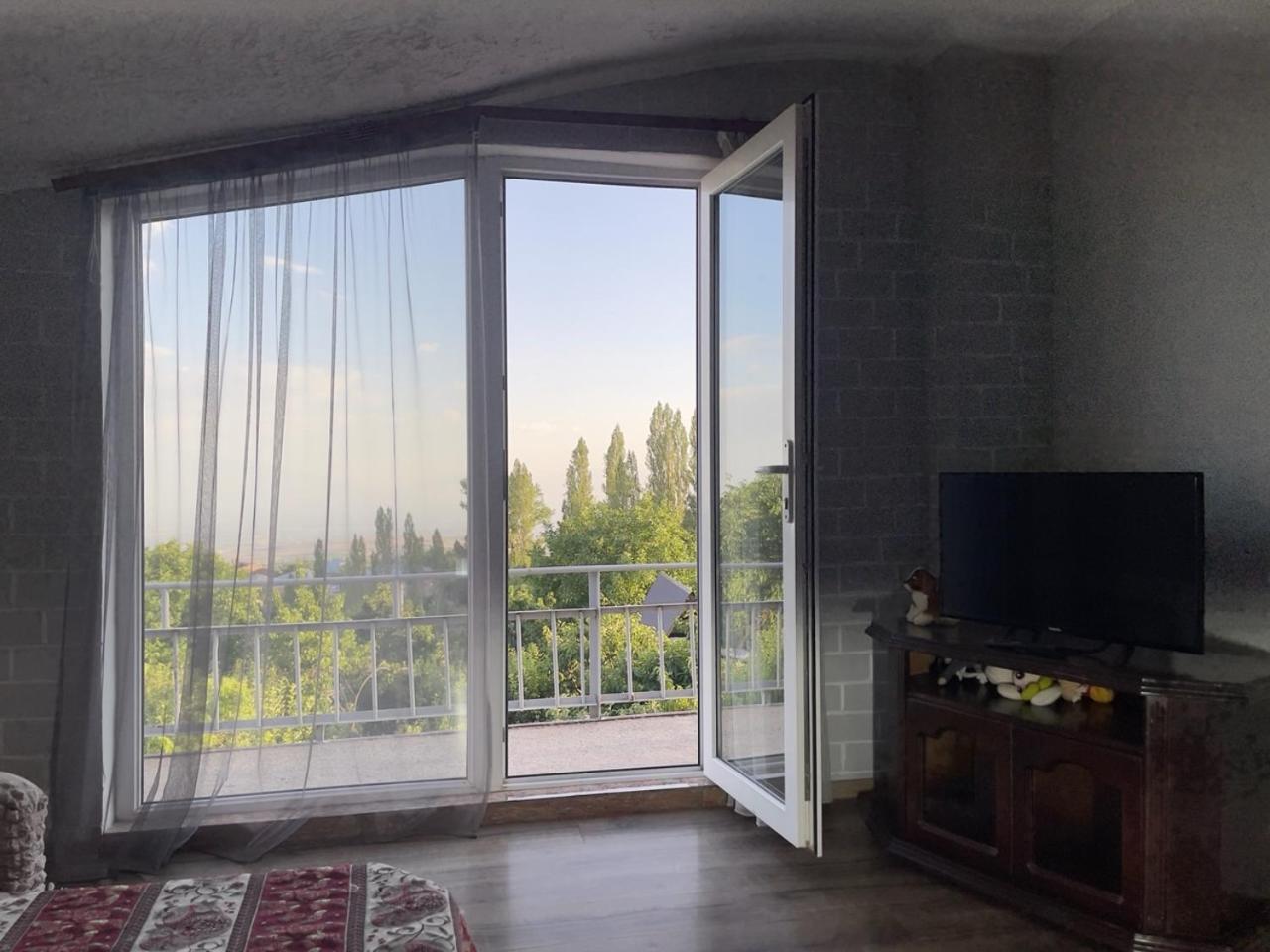 Byurakan Guesthouse & Cottage Dış mekan fotoğraf