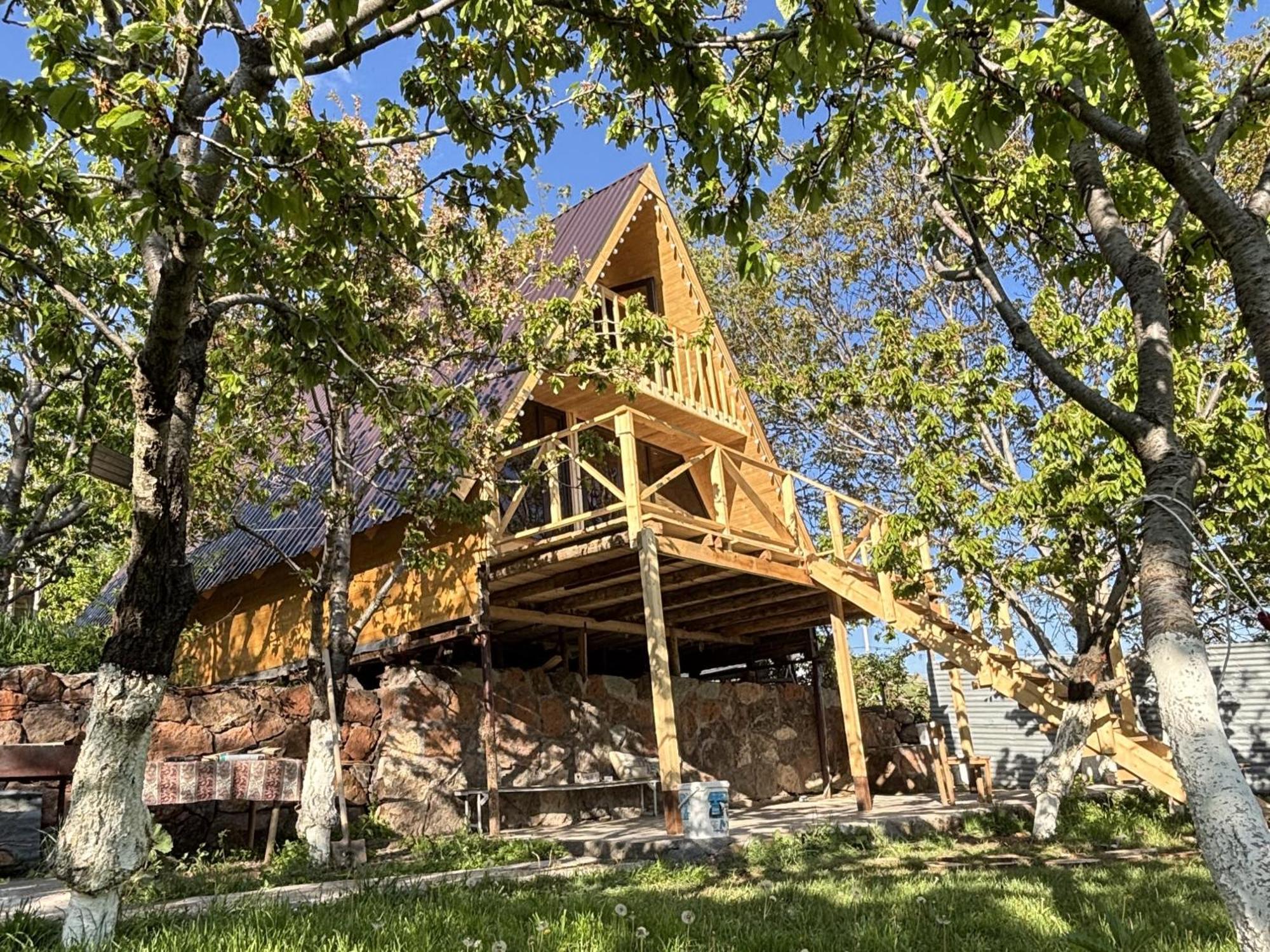 Byurakan Guesthouse & Cottage Dış mekan fotoğraf
